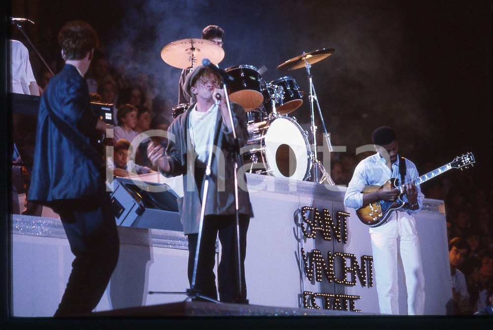35mm vintage slide* 1985 SAINT VINCENT Mick HUCKNALL e SIMPLY RED in concerto *6