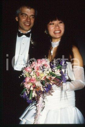 May PANG & producer Tony VISCONTI NEW YORK Wedding 1989 * 35 mm vintage slide 2