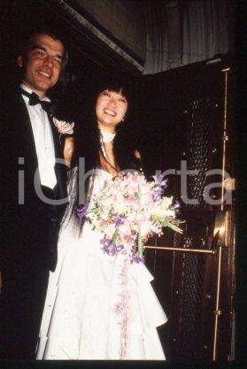 May PANG & producer Tony VISCONTI NEW YORK Wedding 1989 * 35 mm vintage slide 4
