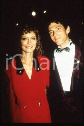 Susan SARANDON & boyfriend - NEW YORK Awards 1988 * 35 mm vintage slide 24
