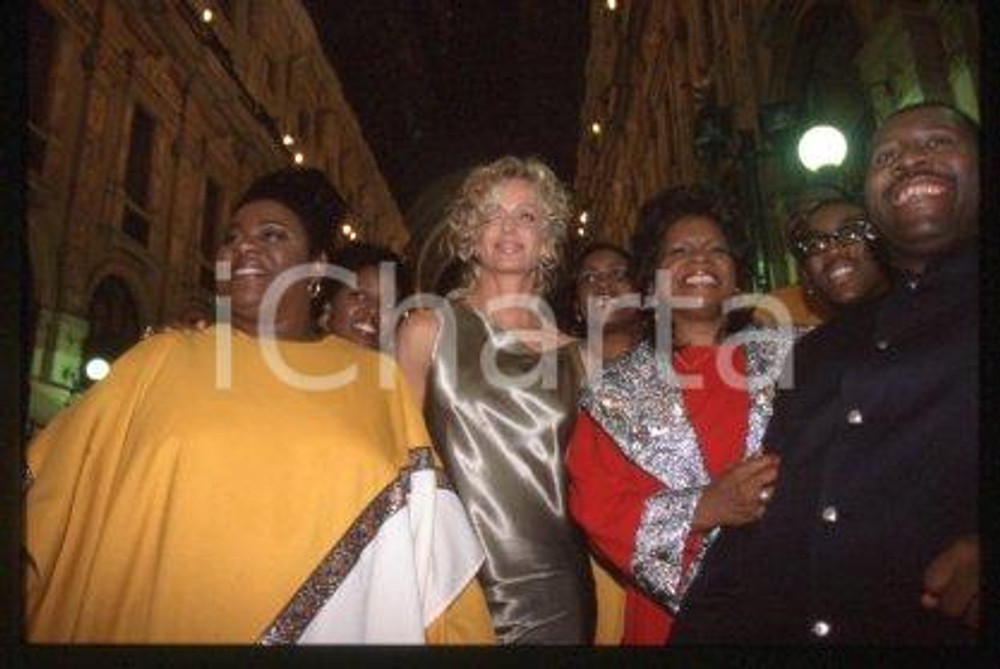 Farrah FAWCETT & GOSPEL - MILAN Actress Costume 1999 ca * 35 mm vintage slide 33