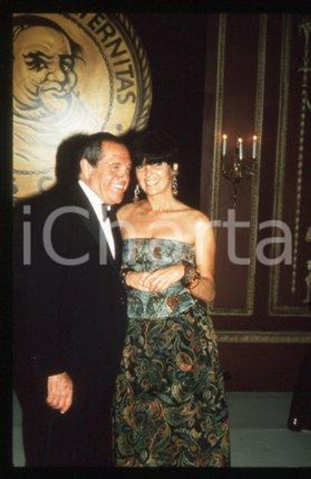Ali MacGRAW - NEW YORK Friars Club Roast Alan KING 1989 * 35 mm vintage slide 6