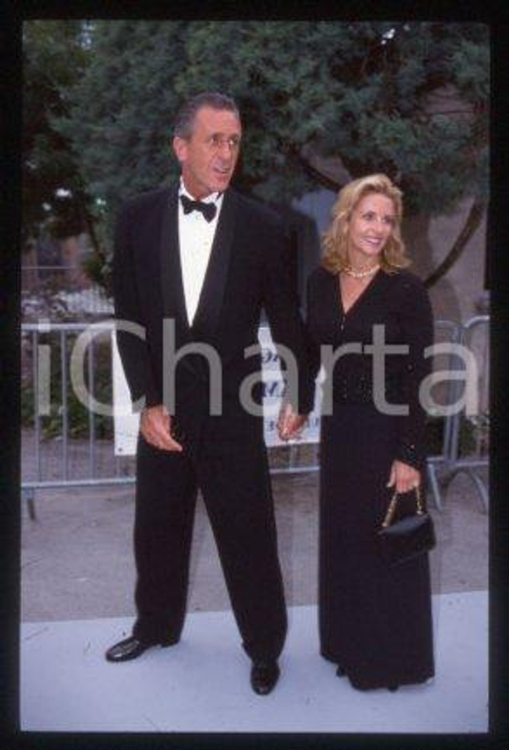 Pat RILEY - MILAN NBA coach and wife Christine 1998 ca * 35 mm vintage slide 8