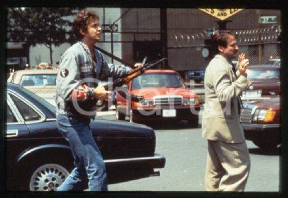 Robin WILLIAMS - CINEMA black comedy "CADILLAC MAN" 1990 * 35 mm vintage slide 4