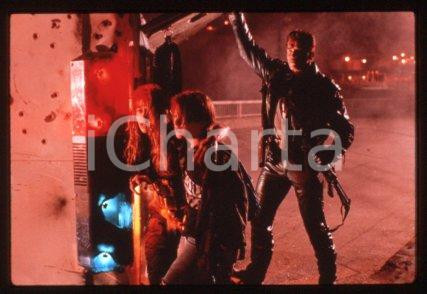 Arnold SCHWARZENEGGER - CINEMA "TERMINATOR 2" 1991 * 35 mm vintage slide 5