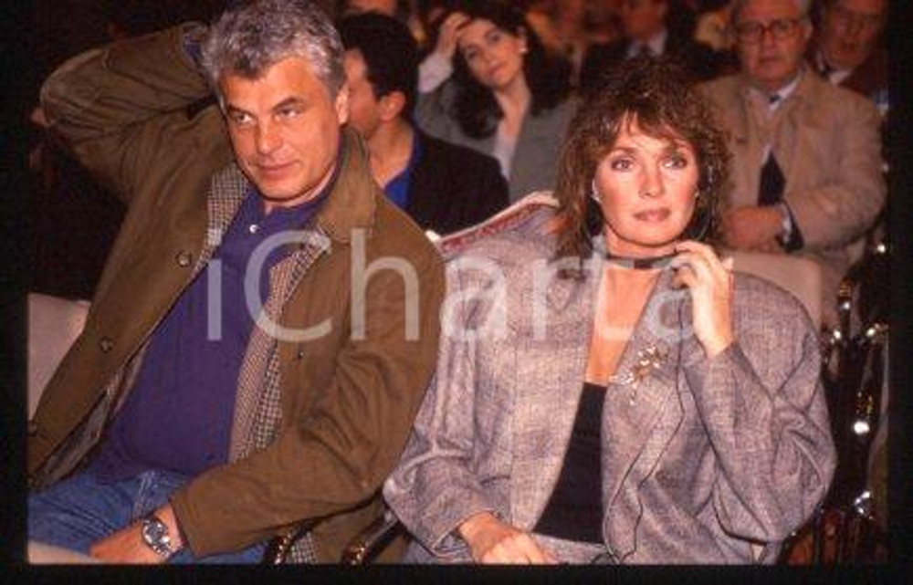 Jennifer O'NEILL and Michele PLACIDO - CINEMA 1985 ca * 35 mm vintage slide 9