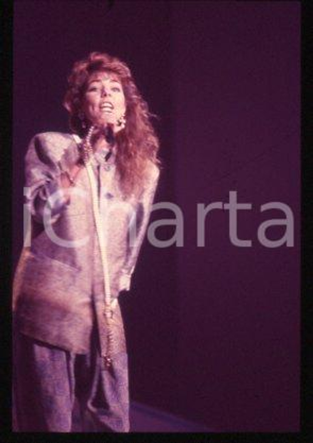 SANDRA Ann LAUER - MUSIC Pop singer on a stage 1986 ca * 35 mm vintage slide 78