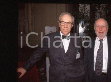 Douglass NORTH and Lawrence KLEIN - ECONOMICS 1999 * 35 mm vintage slide 23