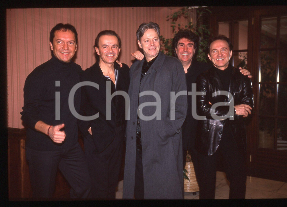 35mm vintage slide* 2000 ITALIA MUSICA i POOH con Tommy EMMANUEL (2)