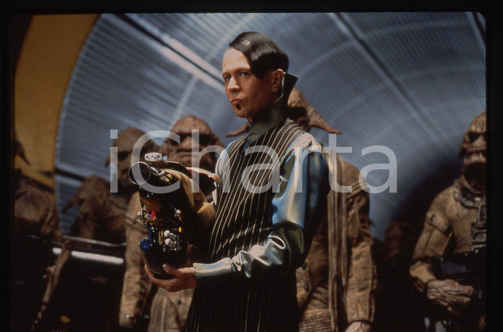 35mm vintage slide* 1997 LE CINQUIÈME ÉLÉMENT Gary OLDMAN in una scena del film