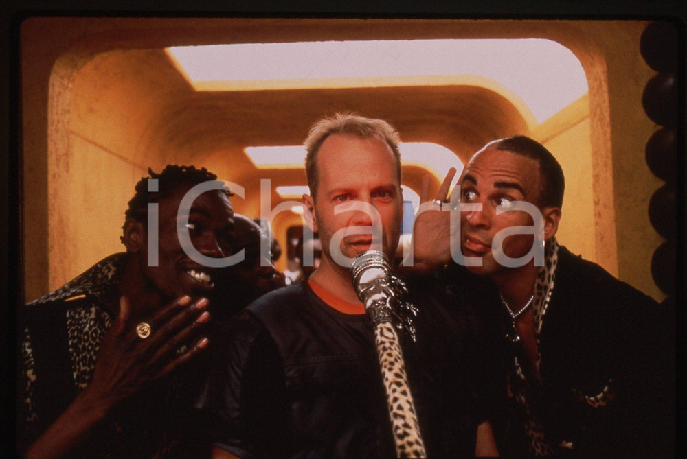 35mm vintage slide* 1997 LE CINQUIÈME ÉLÉMENT Bruce WILLIS e Carlton CHANCE