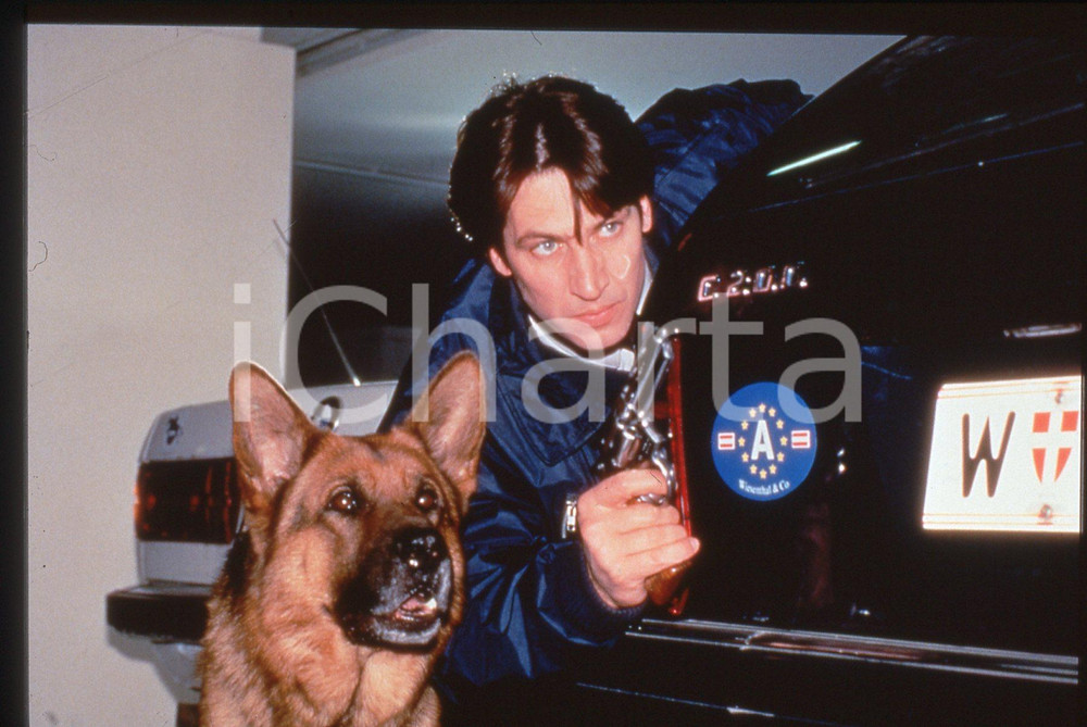 35mm vintage slide* 1994 KOMMISSAR REX Tobias MORETTI e REX nella serie tv (5)