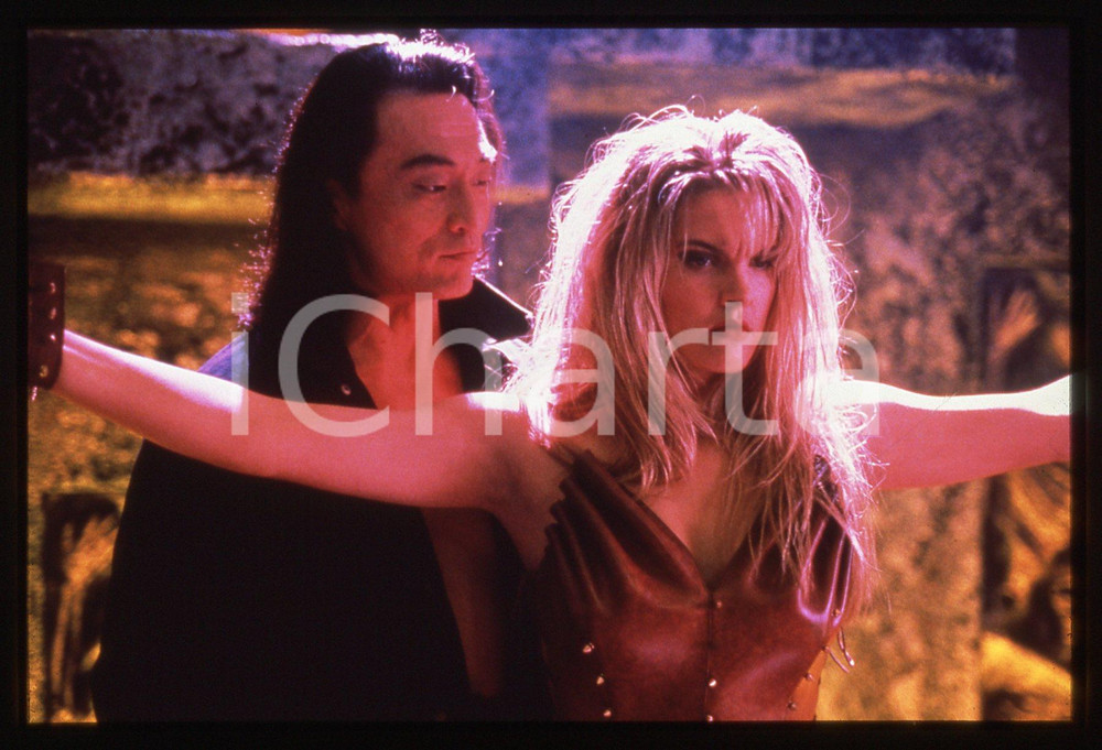 35mm vintage slide* 1995 MORTAL KOMBAT  Bridgette WILSON-SAMPRAS in una scena