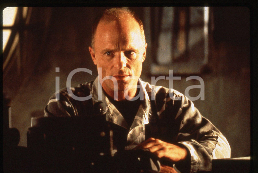 35mm vintage slide* 1996 THE ROCK Ed HARRIS in una scena del film