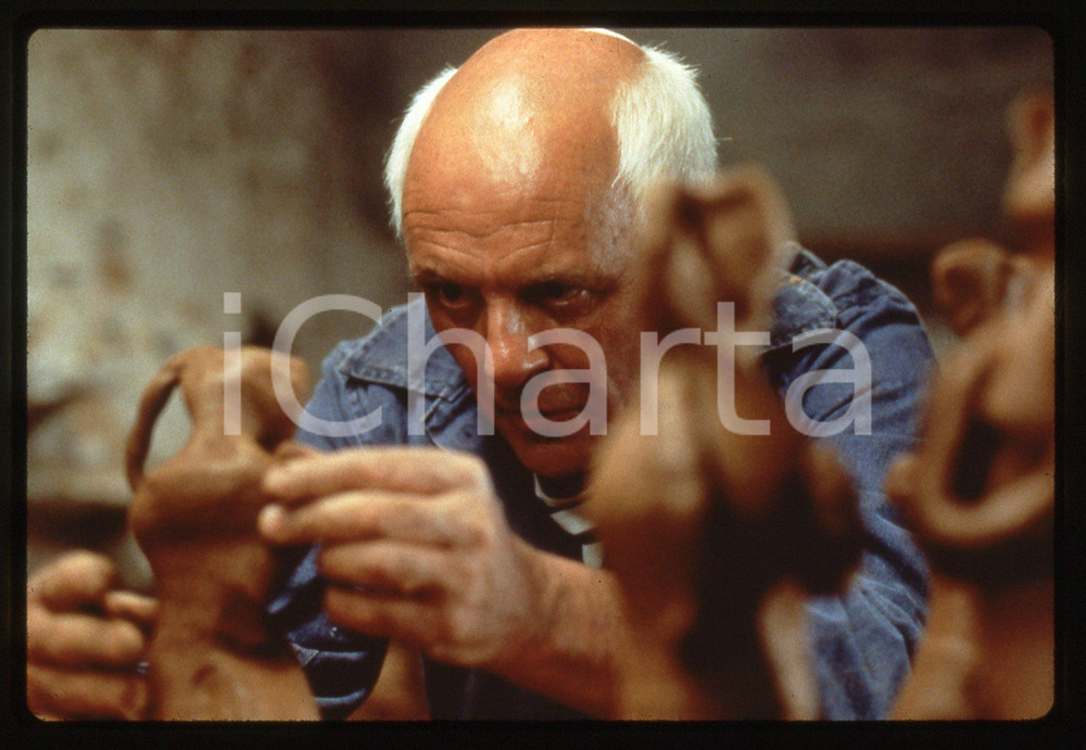 35mm vintage slide* 1996 SURVIVING PICASSO Anthony HOPKINS in una scena del film