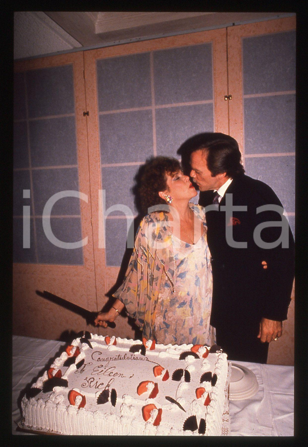 35mm vintage slide*1989 NEW YORK Eileen FULTON Rick McMORROW festeggiano nozze 5