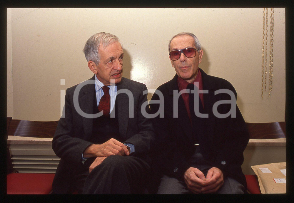 35mm vintage slide* 1990ca COSTUME Carlo FRUTTERO e Franco LUCENTINI Ritratto *4