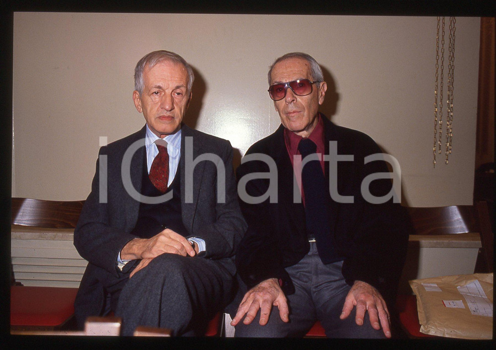 35mm vintage slide* 1990ca COSTUME Carlo FRUTTERO e Franco LUCENTINI Ritratto *5