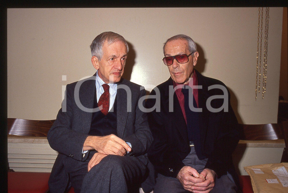 35mm vintage slide* 1990ca COSTUME Carlo FRUTTERO e Franco LUCENTINI Ritratto *9