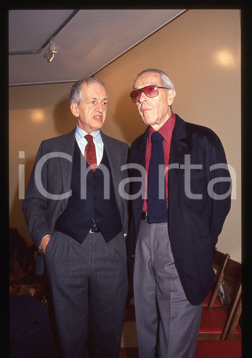 35mm vintage slide* 1990ca COSTUME Carlo FRUTTERO e Franco LUCENTINI Ritratto 12