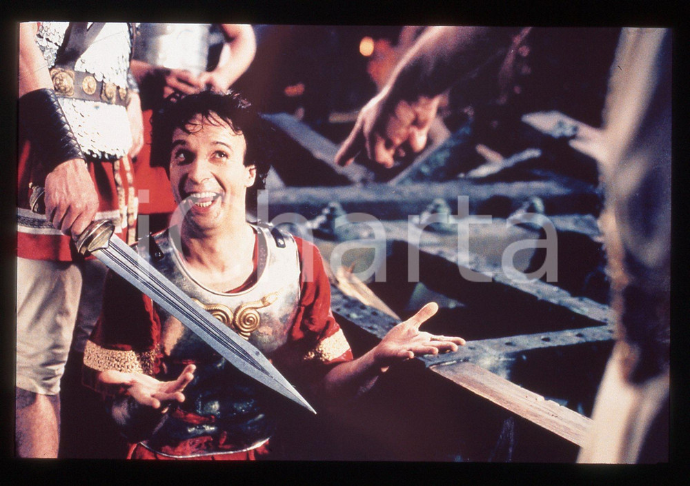 35mm vintage slide*1999 ASTÉRIX & OBÉLIX CONTRE CÉSAR Roberto BENIGNI nel film 2
