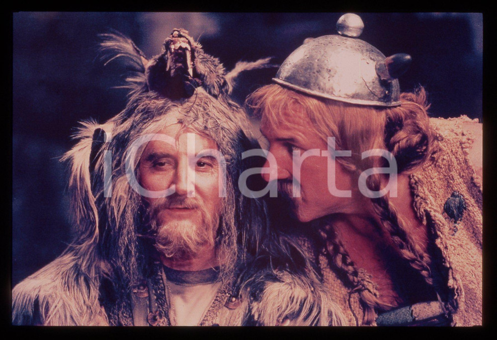 35mm vintage slide*1999 ASTÉRIX & OBÉLIX Gèrard DEPARDIEU e Daniel PRÉVOST*3