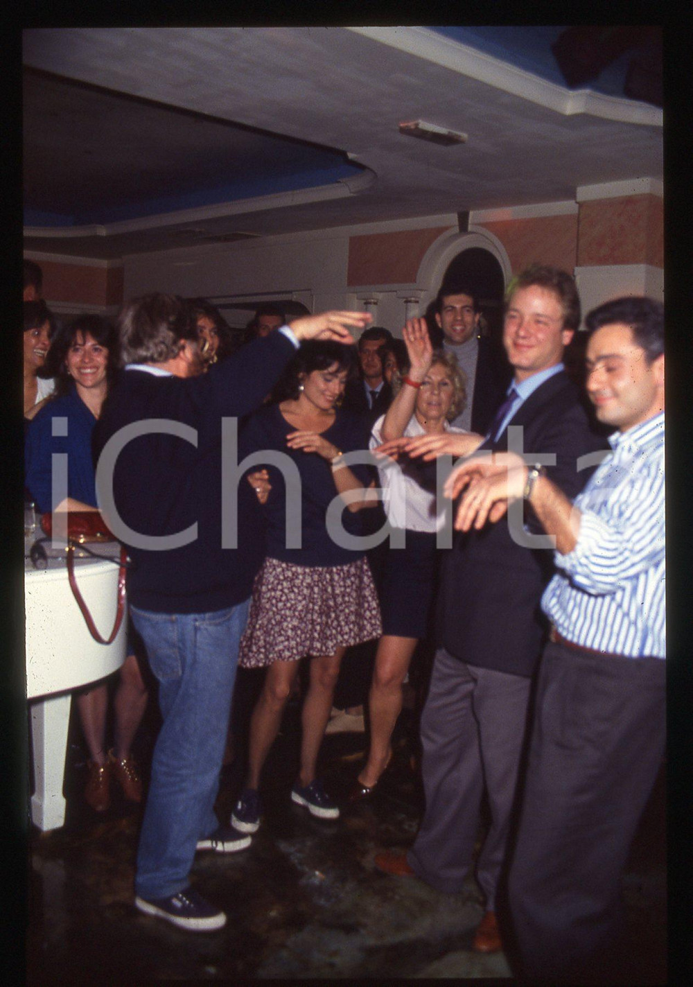 35mm vintage slide* 1990ca MILANO Paolo VILLAGGIO Maura ALBITES in un pianobar 7