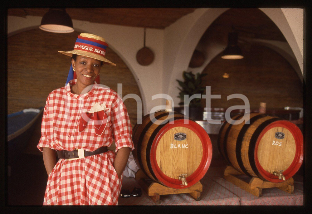 35mm vintage slide* 1990ca VOGUE DECORATION Marva GRIFFIN WILSHIRE Ritratto