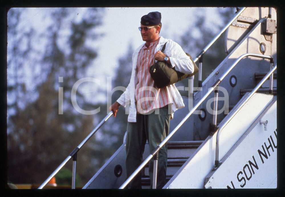 35mm vintage slide* 1987 GOOD MORNING, VIETNAM Robin WILLIAMS nel film (3)
