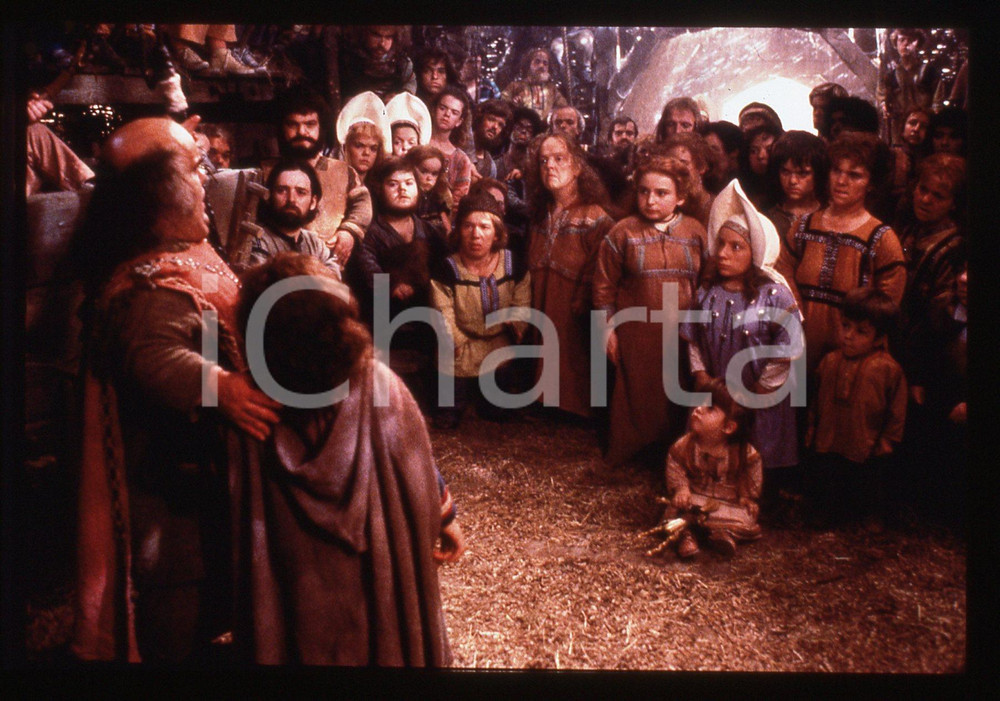 35mm vintage slide* 1988 WILLOW Regia di Ron HOWARD - Una scena del film