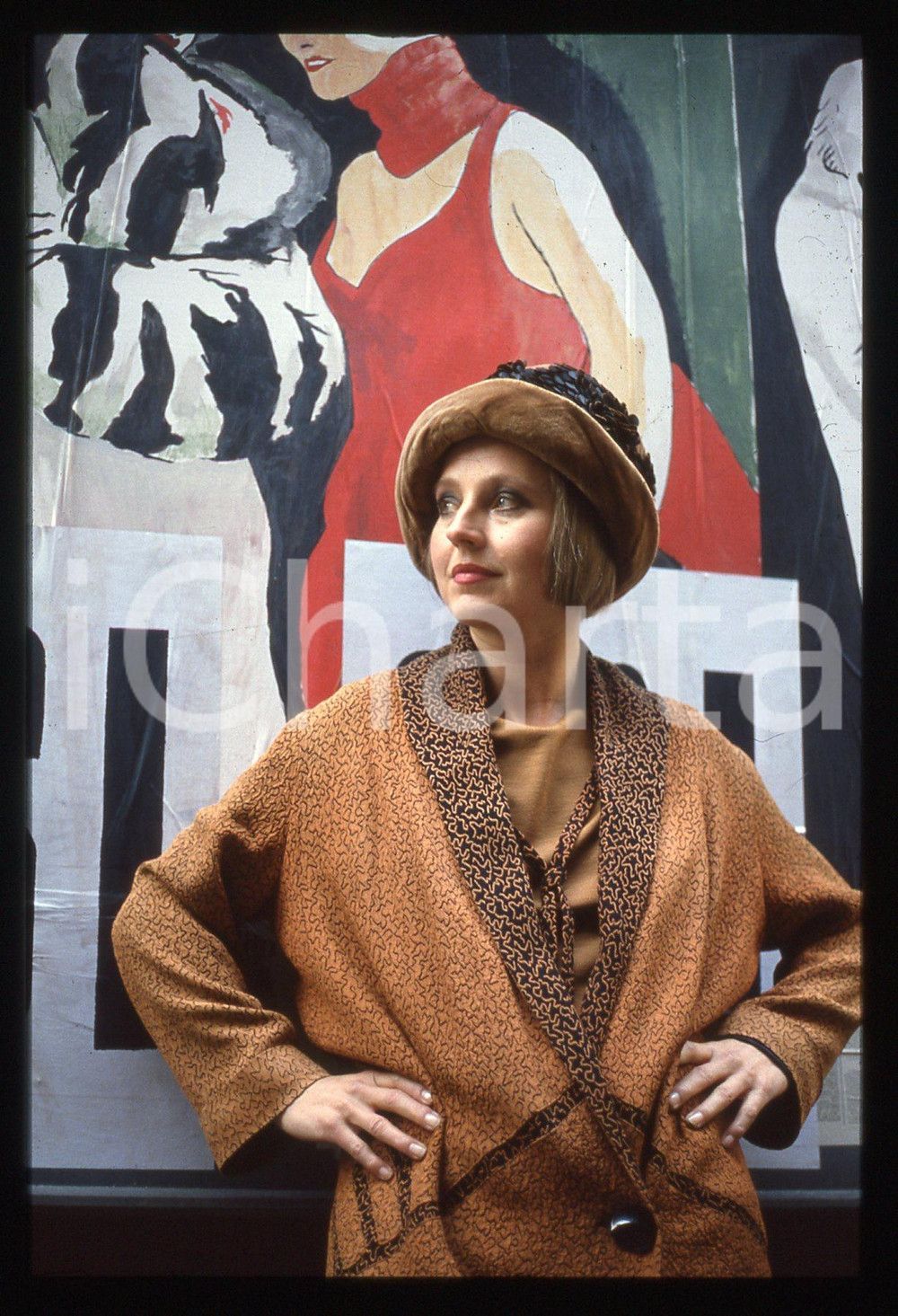 35mm vintage slide* 1988 MILANO Hanna SCHYGULLA sul set di MISS ARIZONA Ritratto