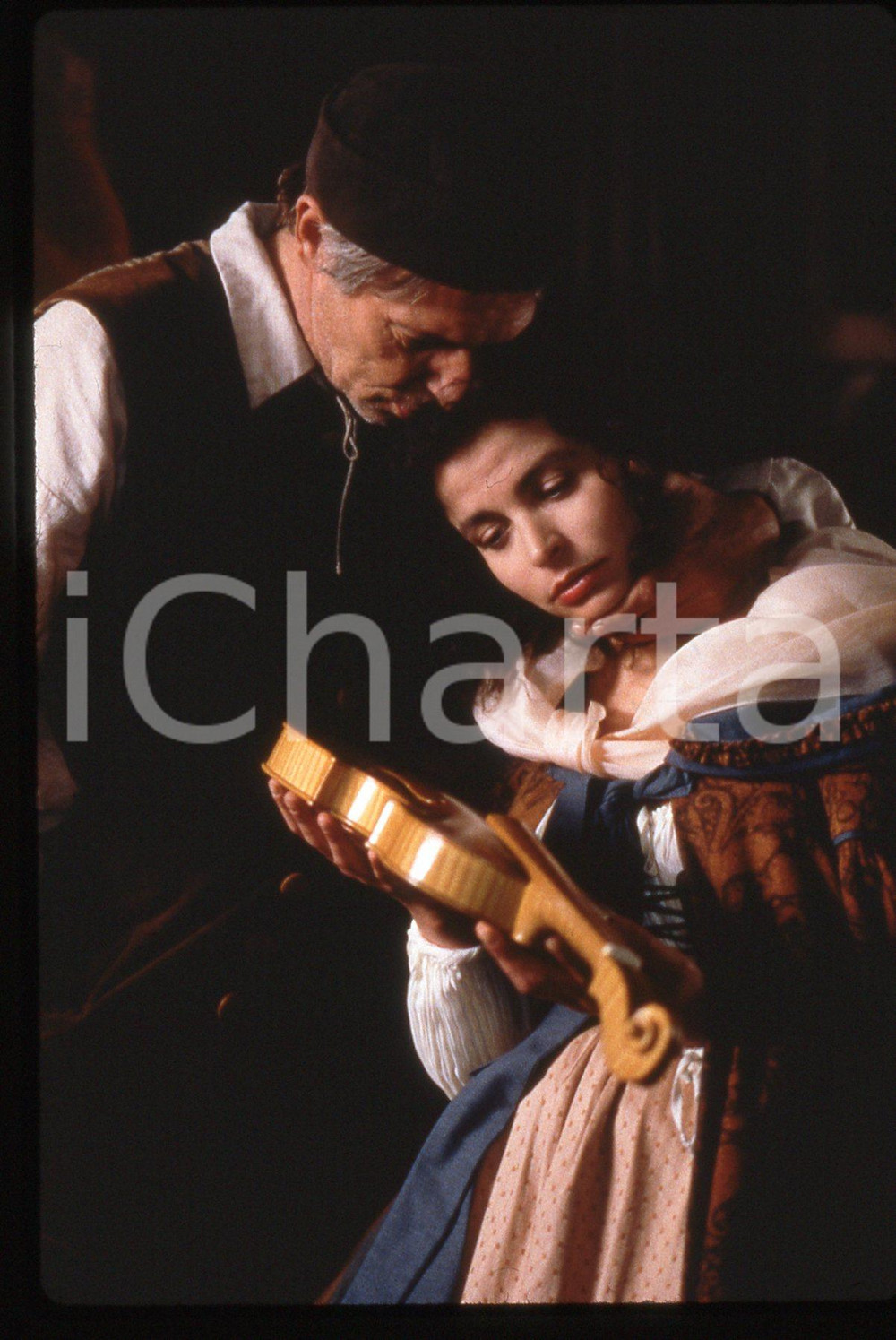 35mm vintage slide* 1998 LE VIOLON ROUGE Carlo CECCHI e Irene GRAZIOLI nel film