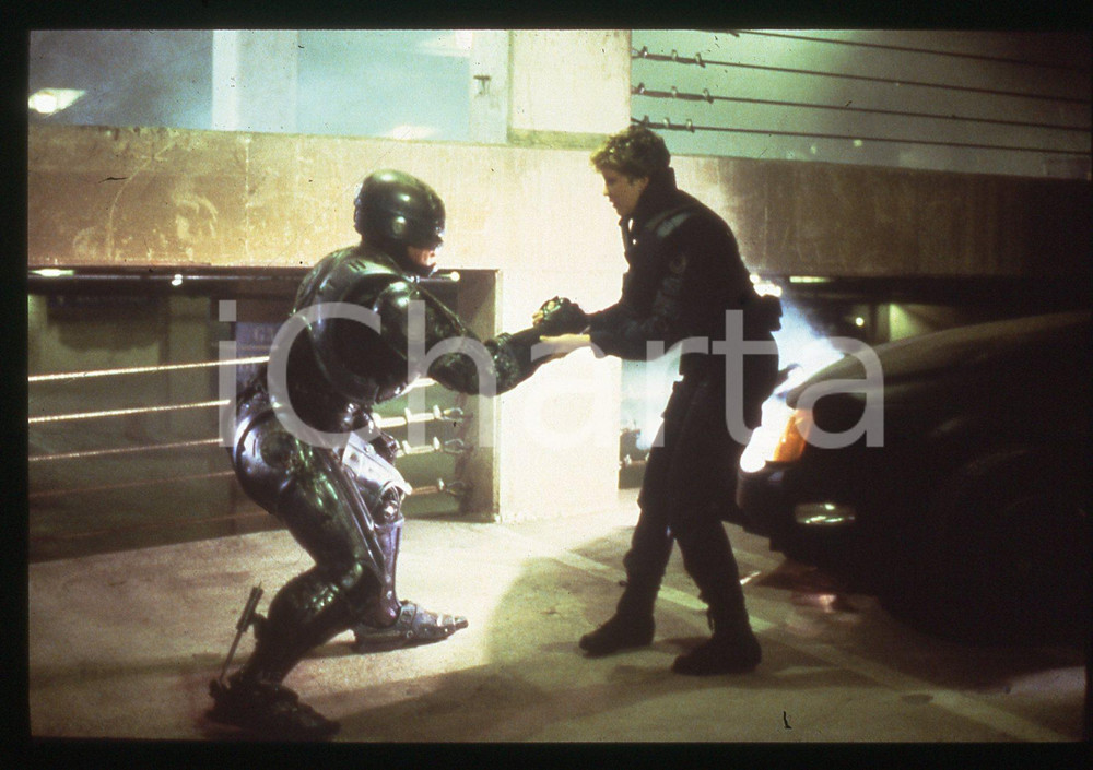 35mm vintage slide* 1987 ROBOCOP Peter WELLER Nancy ALLEN in una scena del film