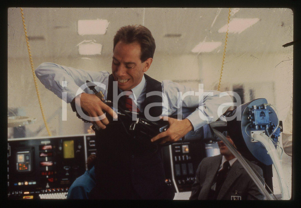 35mm vintage slide* 1987 ROBOCOP Miguel FERRER in una scena del film 