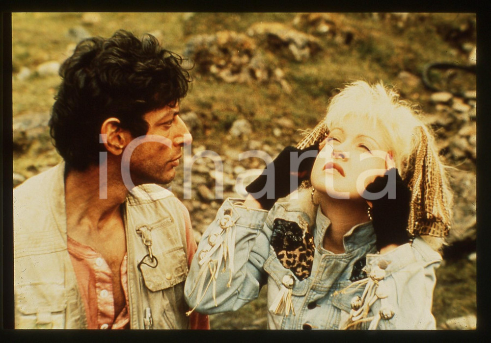 35mm vintage slide* 1988 VIBES Jeff GOLDBLUM e Cyndi LAUPER in una scena 