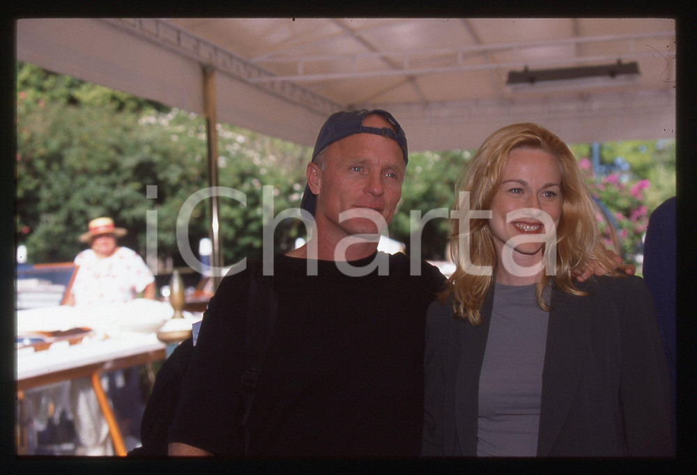 35mm vintage slide* 1999 VENEZIA Ed HARRIS e Laura LINNEY arrivano al FESTIVAL 2