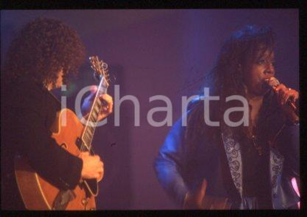 TUCK & PATTI - MUSIC Performance of American duo 1993 ca * 35mm vintage slide 10