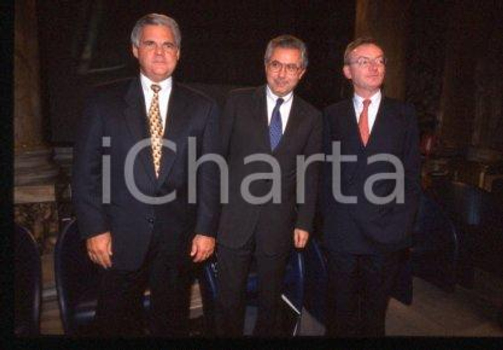 Joseph M. TUCCI - WANG GLOBAL and Klaus ESSER 1997 ca * 35 mm vintage slide 9