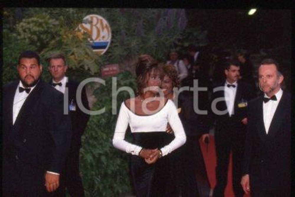 Whitney HOUSTON & mother Cissy WORLD MUSIC AWARDS 1994 ca* 35mm vintage slide 20