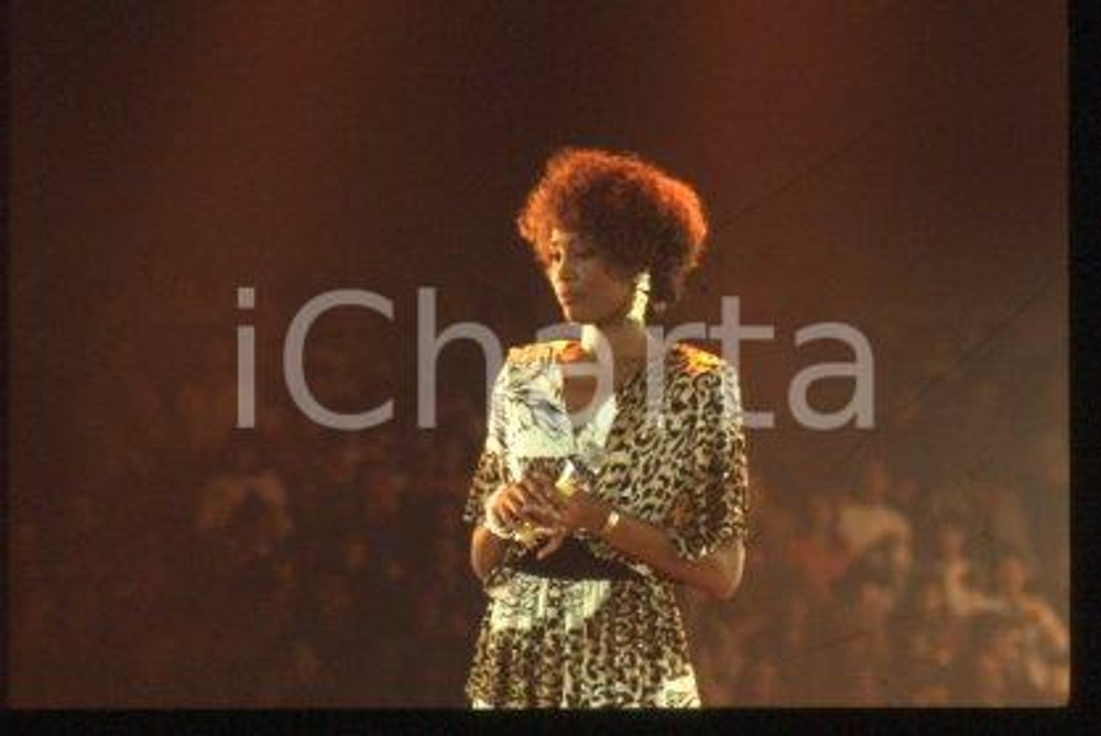 Whitney HOUSTON - LOS ANGELES American singer 1987 ca * 35 mm vintage slide 34
