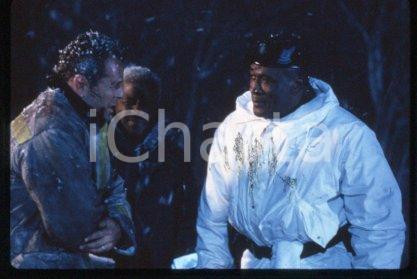 Bruce WILLIS and John AMOS - CINEMA "Die Hard 2" 1990 * 35 mm vintage slide 24