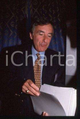 Bülent ECZACIBASI COMO LAKE Turkish businessman 1997 ca * 35 mm vintage slide 14