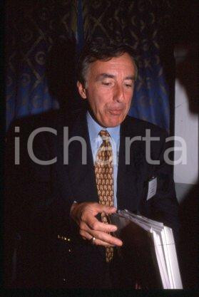 Bülent ECZACIBASI COMO LAKE Turkish businessman 1997 ca * 35 mm vintage slide 15