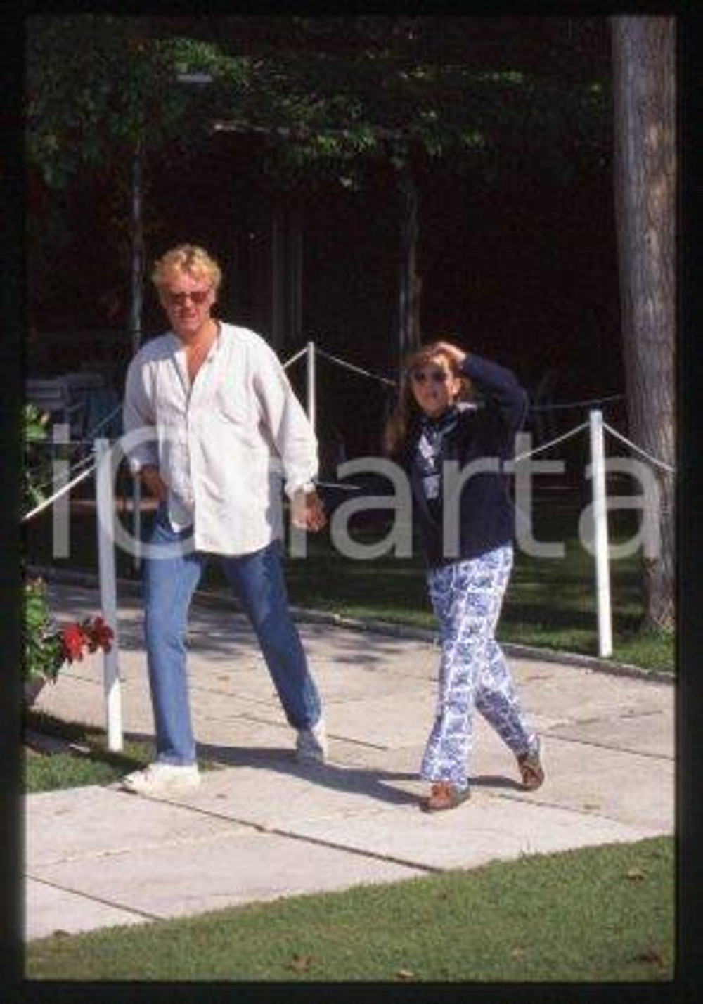 John TAYLOR - MUSIC Bass guitarist & daughter 2000 ca * 35 mm vintage slide 9