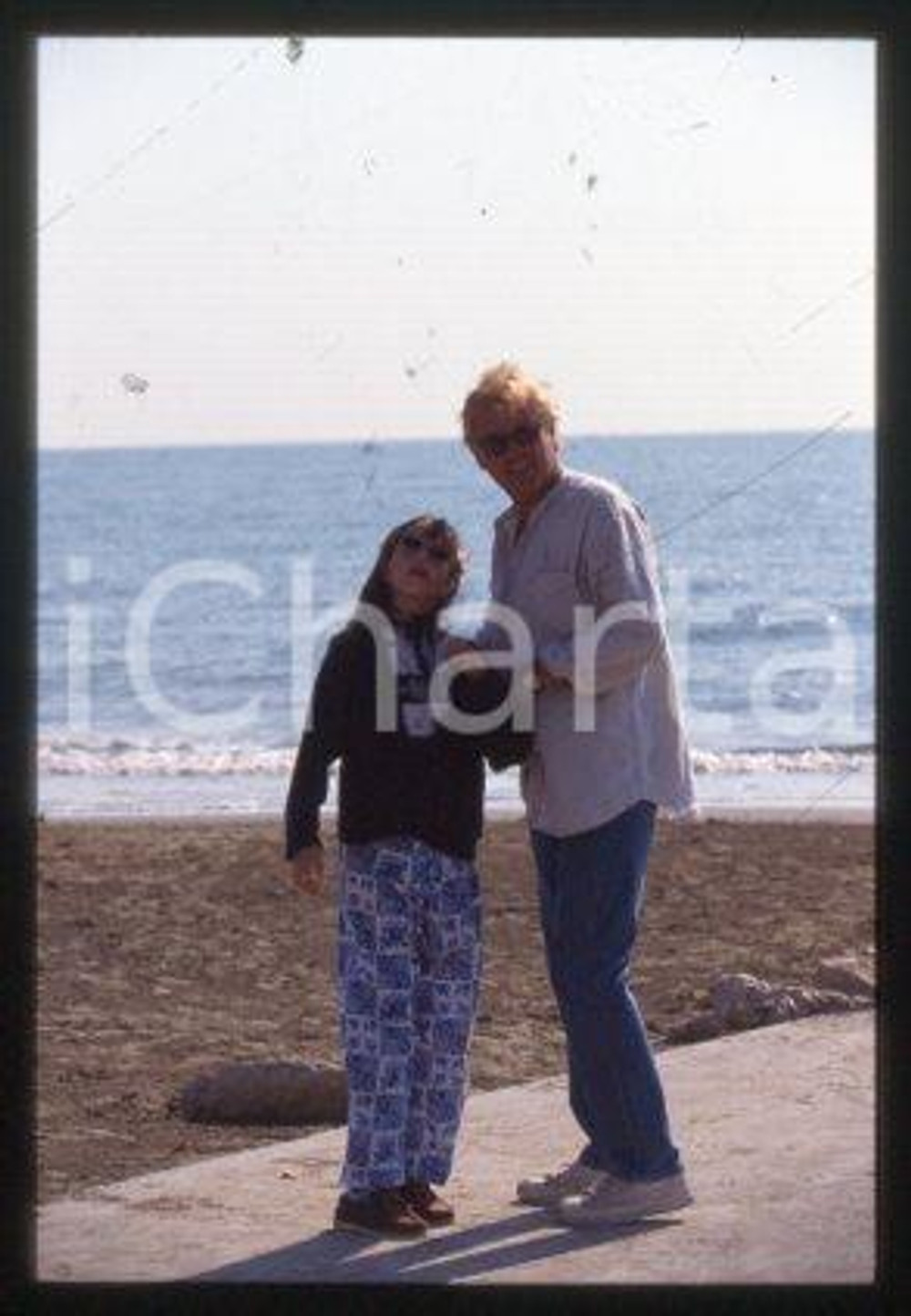 John TAYLOR - MUSIC Bass guitarist & daughter 2000 ca * 35 mm vintage slide 10