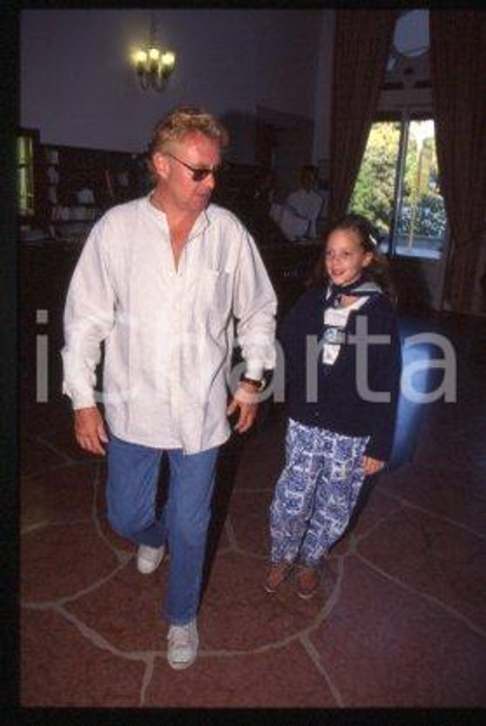 John TAYLOR - ITALY Bass guitarist & daughter 2000 ca * 35 mm vintage slide 13