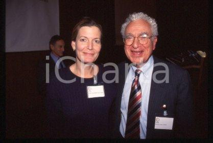 Murray GELL-MANN MILAN Nobel Prize winner & wife 1994 ca * 35mm vintage slide 10