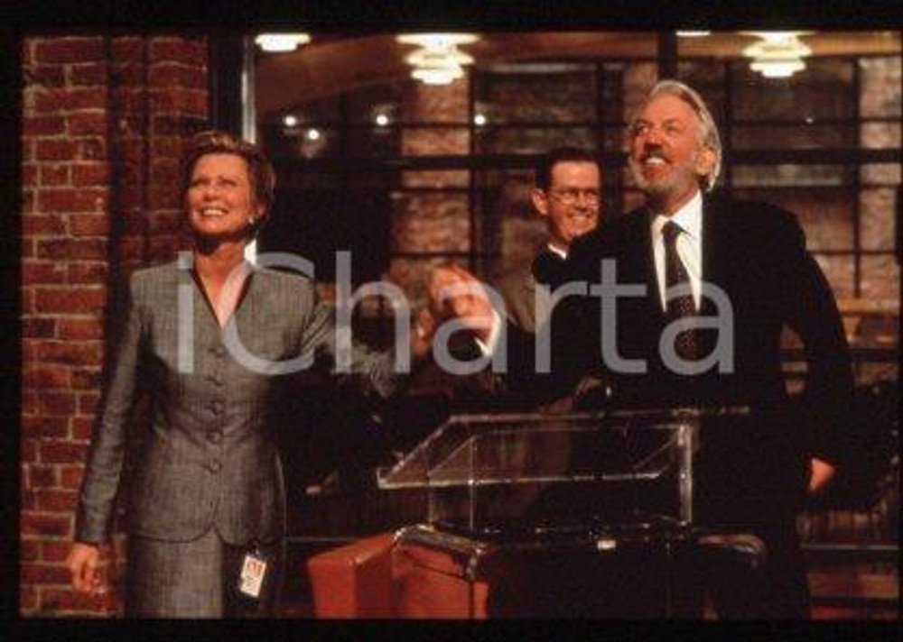 Donald SUTHERLAND Dylan BAKER - CINEMA "Disclosure" 1994 * 35 mm vintage slide 2