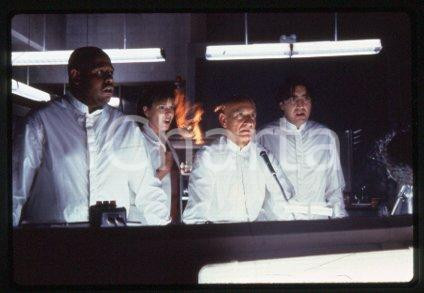 Alfred MOLINA Marg HELGENBERGER - CINEMA "Species" 1995 * 35 mm vintage slide 2