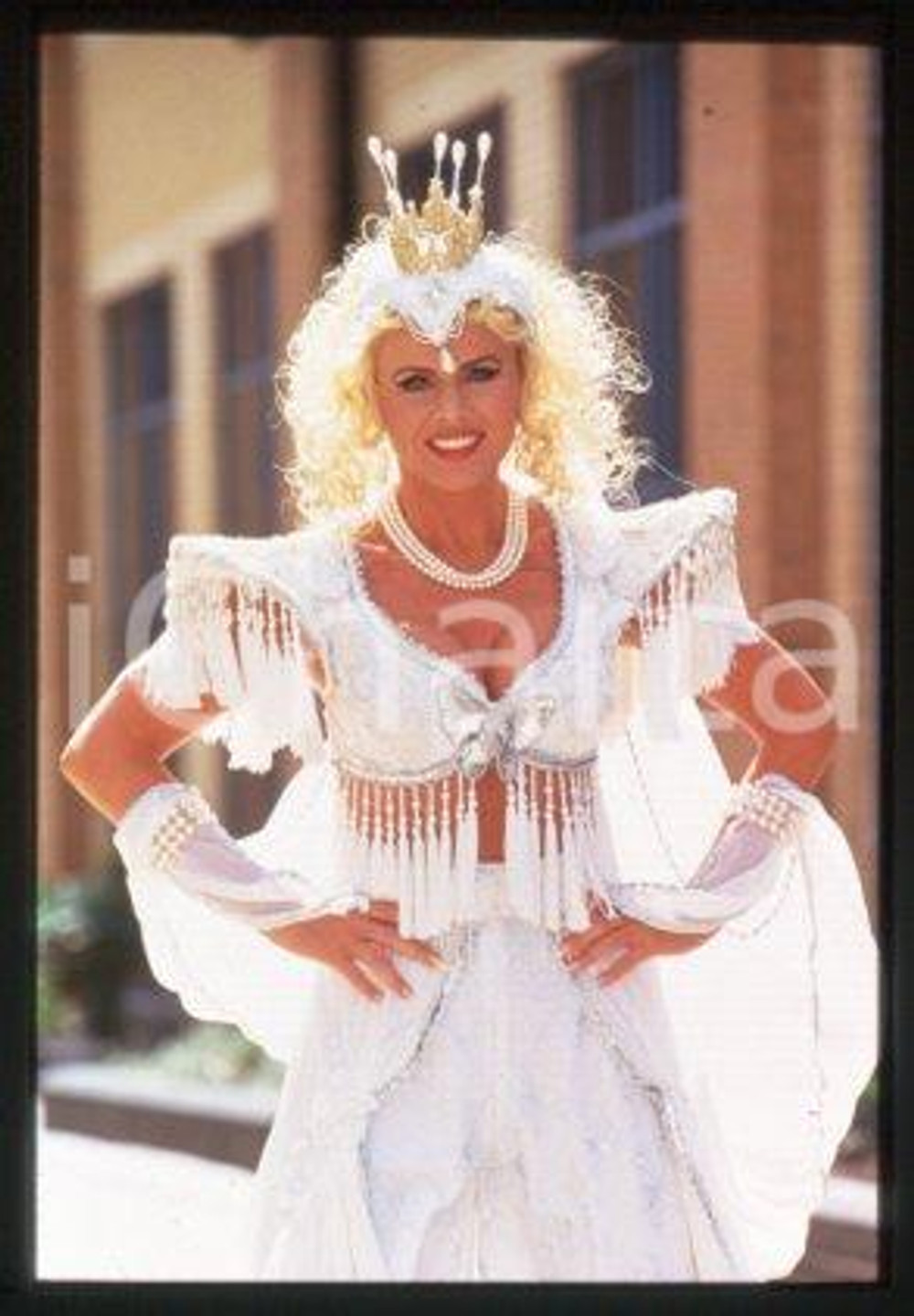 Britt EKLAND - CINEMA Swedish actress Costume 1983 ca * 35 mm vintage slide 25